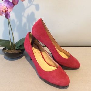 New Cole Haan Suede Leather Pump Heels